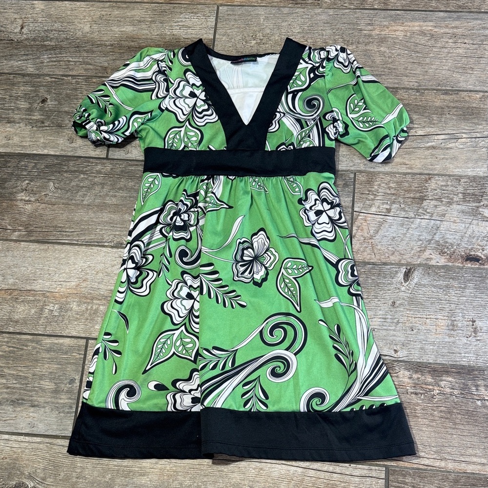 Stylish Kids Dress with Black and Green Floral Design